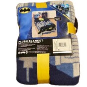 Wholesale - BATMAN BATMOBILE ZOOM BLANKET C/P 2, UPC: 073558831051